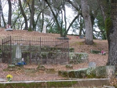 Sutter Mill (Pioneer) Cemetery. Click for full size. Sutter Mill (Pioneer) Cemetery image. Click for full size.