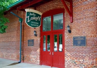 Edwards Building - Mobley Library Entrance (West Side of Building) image. Click for full size.