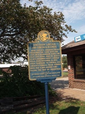 Long View - Abraham Lincoln and Lincoln, Illinois Marker. Click for full size. Long View - Abraham Lincoln and Lincoln, Illinois Marker image. Click for full size.