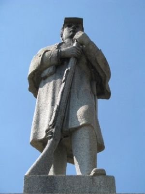 Statue atop Soldiers and Sailors Monument. Click for full size. Statue atop Soldiers and Sailors Monument image. Click for full size.