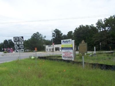 Old River Road Marker at the intersection US 80 and US 280 image. Click for full size.