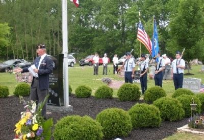 Alton Cemetery Veterans Monument Dedication Ceremony image. Click for full size.
