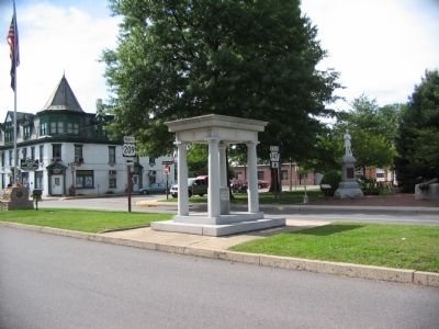 Daniel Miller Memorial Fountain in the Island image. Click for full size.