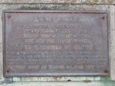 Lanier's Oak Marker. Click for full size. Lanier's Oak Marker image. Click for full size.