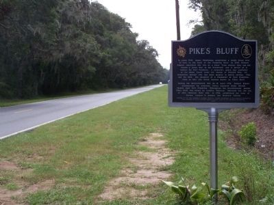 Pike's Bluff Marker, looking south on Lawrence Road image. Click for full size.