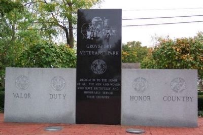 Groveport Veterans' Park Monument </b>(front) image. Click for full size.