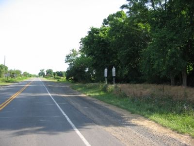 Two Markers North of Gilbert's Corner, VA image. Click for full size.