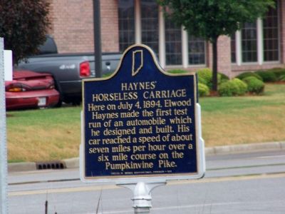 Haynes' Horseless Carriage Marker image. Click for full size.