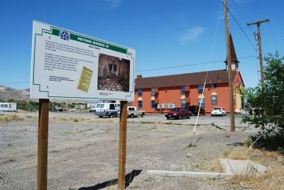 Marker next to Chapel image. Click for full size.