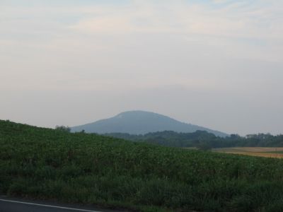 Sugarloaf Mountain image. Click for full size.