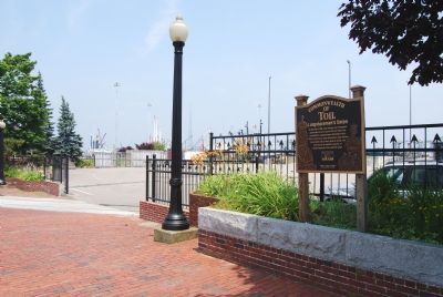 Marker at the New Bedford State Pier image. Click for full size.