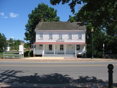 Freeman Store with the Marker Seen on the Right image. Click for full size.