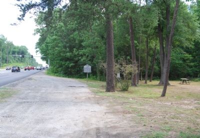 Marker along US 1 image. Click for full size.