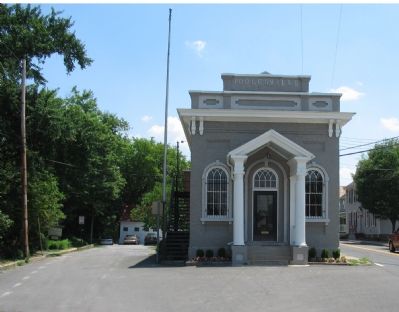 The Old Bank Building image. Click for full size.