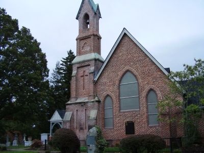Calvary Church Episcopal image. Click for full size.