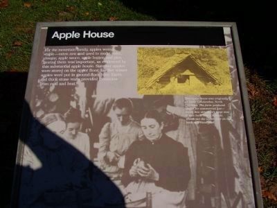 Apple House Marker image. Click for full size.