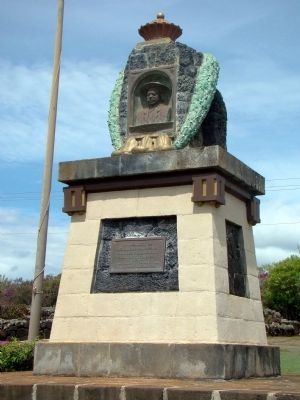 Prince Kūhiō Birthplace Monument image. Click for full size.