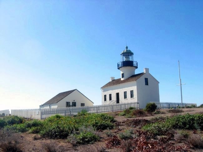 Old Point Loma Lighthouse and Assistant Keeper's Residence. Click for full size. Old Point Loma Lighthouse and Assistant Keeper's Residence image. Click for full size.