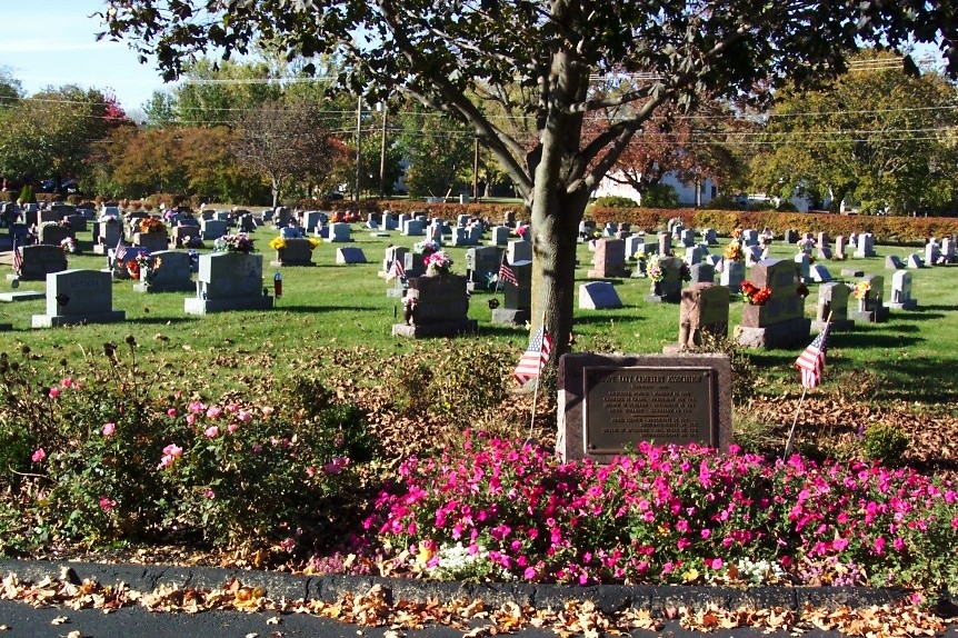 Grove City Cemetery Association Marker