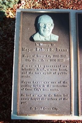 Mayor Robert E. Evans Memorial Marker. Click for full size. Mayor Robert E. Evans Memorial Marker image. Click for full size.