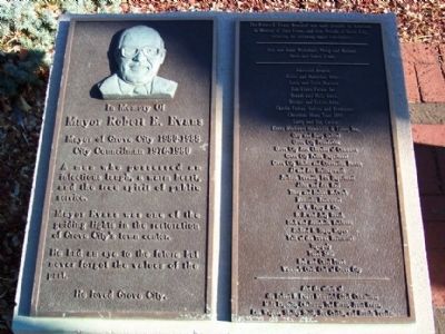 Mayor Robert E. Evans Memorial Marker. Click for full size. Mayor Robert E. Evans Memorial Marker image. Click for full size.