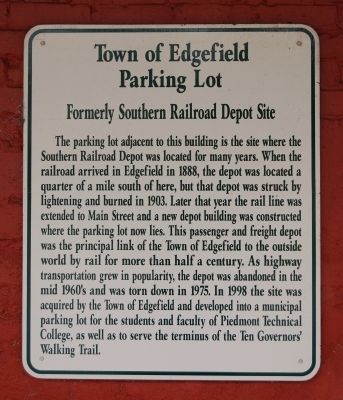 Town of Edgefield Parking Lot Marker image. Click for full size.