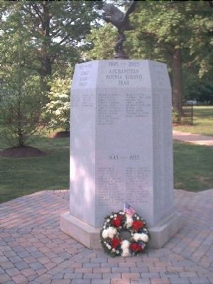 Rumson Veterans Monument </b>(1995 - 2005 face) image. Click for full size.