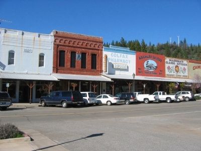 Main Street image. Click for full size.