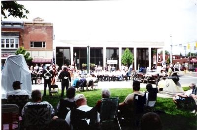 Memorial Day 2002 - - Dedication and Unveiling image. Click for full size.