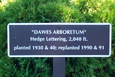 Dawes Arboretum Hedge Marker image. Click for full size.