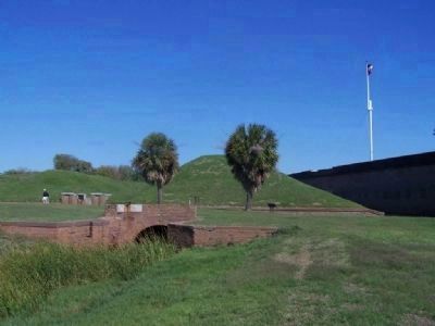 The Moat Feeder Canal outside of Fort Pulaski image. Click for full size.