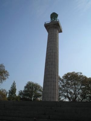 Prison Ship Martyrs Monument image. Click for full size.