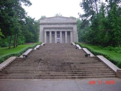 The Memorial Building image. Click for full size.