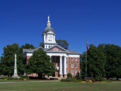Jenkins County Confederate Memorial at the Jenkins County Courthouse. Click for full size. Jenkins County Confederate Memorial at the Jenkins County Courthouse image. Click for full size.