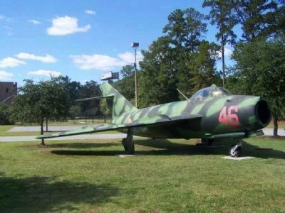 Mikoyan-Gurevich MiG- 17A image. Click for full size.