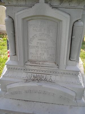 Back of Monument. Click for full size. Back of Monument image. Click for full size.