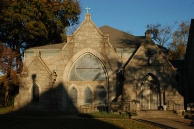 Church of the Advent Parish House image. Click for full size.