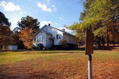 Noble Hill Rosenwald School Marker and the Rosenwald School Building image. Click for full size.