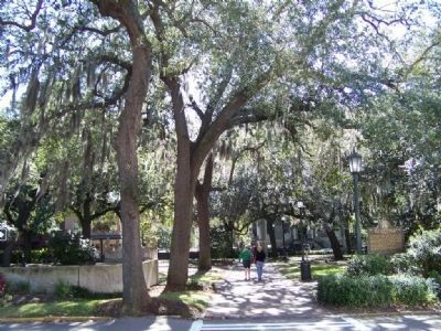 Dr. Wm. A. Caruthers Marker at Chippewa Square in Savannah image. Click for full size.