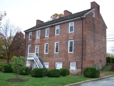Rear of Hale-Byrnes House image. Click for full size.