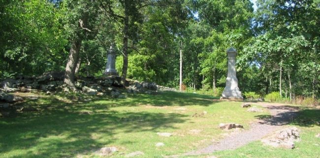 107th NY and 1st Maryland Regiments Monuments image. Click for full size.