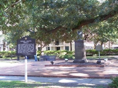 Wesley Chapel Trinity Marker at Reynolds Square, Savannah image. Click for full size.