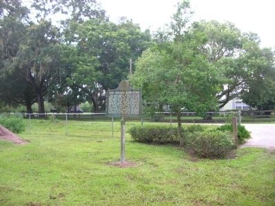 The Tucker Cemetery Marker, facing south image. Click for full size.