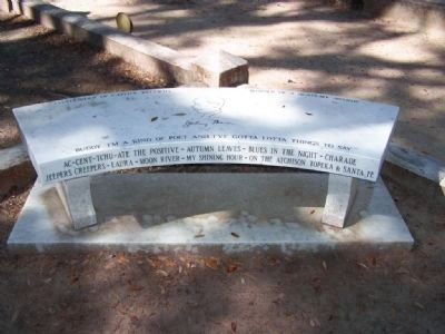 The first John Herndon Mercer Bench near gravesite in Savannah's Bonaventure Cemetery, 2002 image. Click for full size.