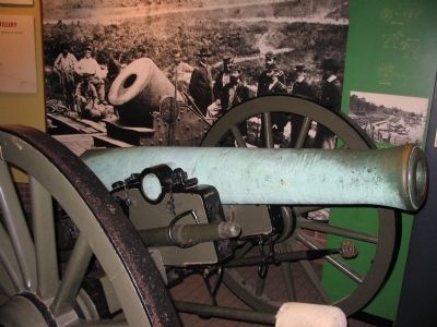 The 12-pounder Napoleon Captured at Reams Station image. Click for full size.