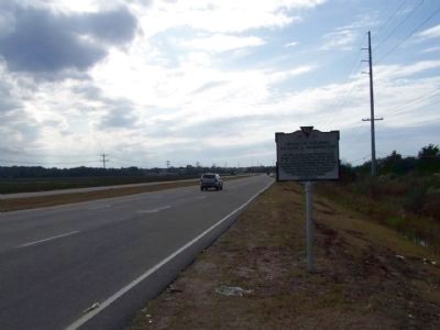Grave Of Colonel William A. Washington Marker looking south along US 17 image. Click for full size.