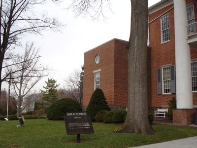 Army of the Potomac Tablet on the front lawn of the Old Carroll County Courthouse image. Click for full size.