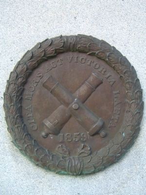 Richmond Howitzers Monument Marker (south side) image. Click for full size.