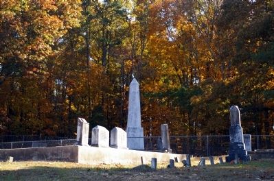 Monument to Confederate Dead in Kingston Cemetery image. Click for full size.
