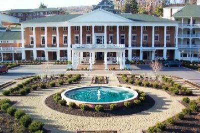 Main Entrance to Bedford Springs Resort image. Click for full size.